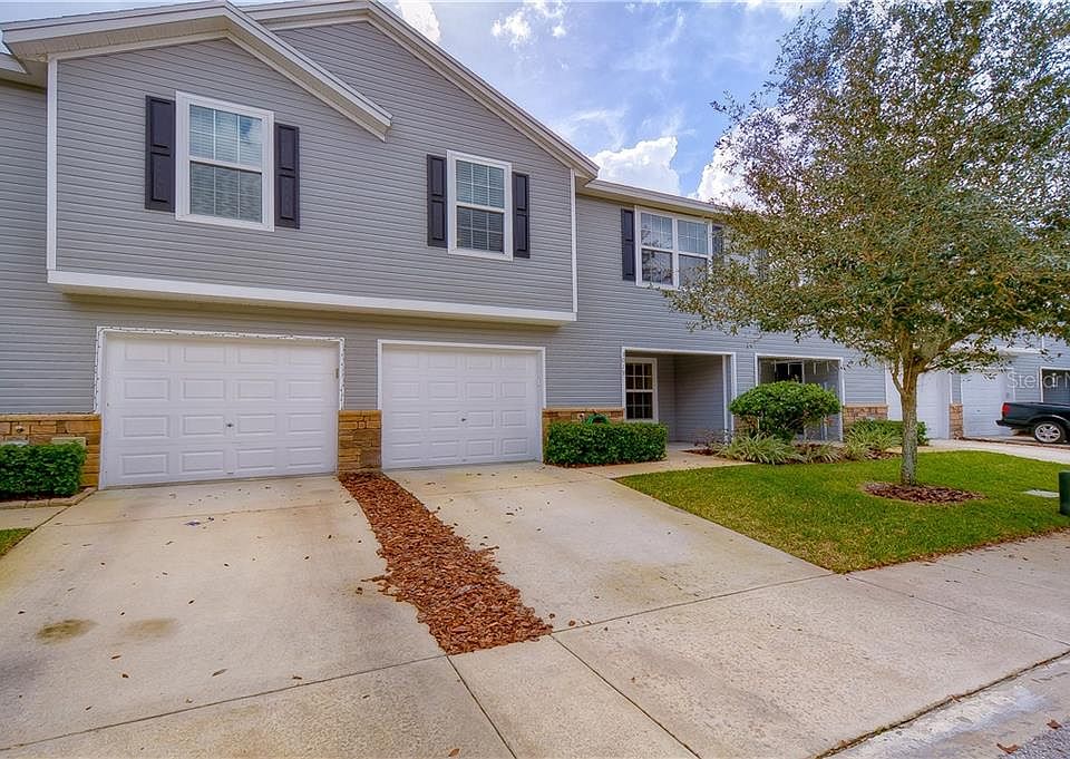1st image of 3019 Mojave Oak Dr