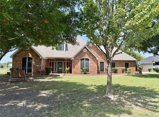 7830 Mavis Ave, Waxahachie, TX 75167