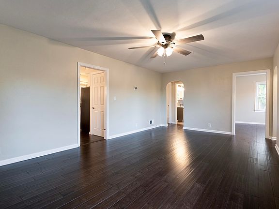 2nd image of 616 Sherwood Ave