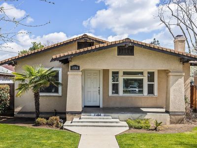 1584 N Poplar Ave, Fresno, CA, 93728