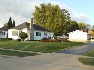 219 Church St, Oglesby, IL 61348