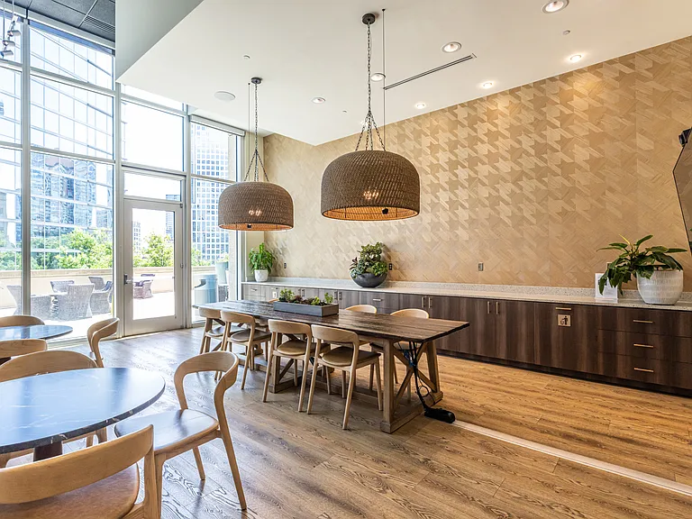 1080 Peachtree St NE #1201 — Photo 18