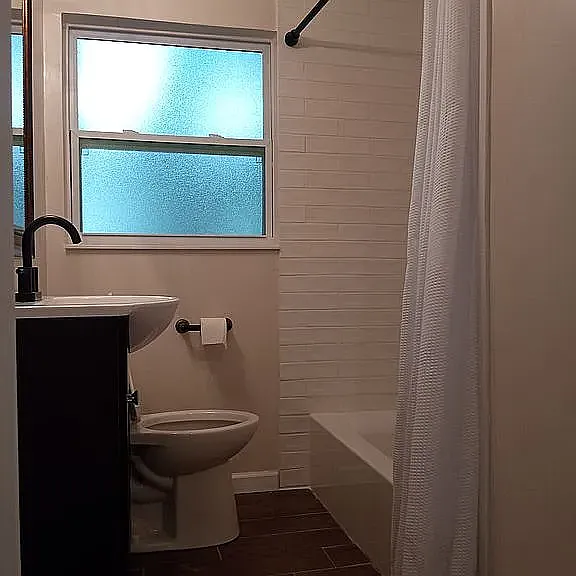 308 Woodlawn Ave #308 — Photo 13