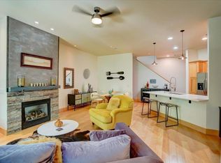 8720 Old Sauk Rd, Middleton, WI 53562