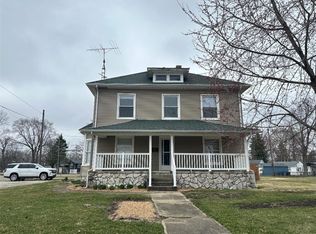 118 E 5th St, Tilton, IL 61833