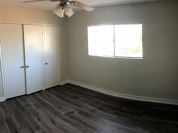 4th image of 708 Venice Way