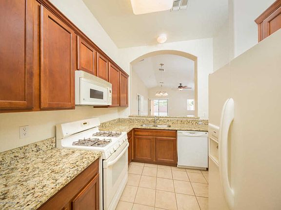 4th image of 313 N Rock Station Dr