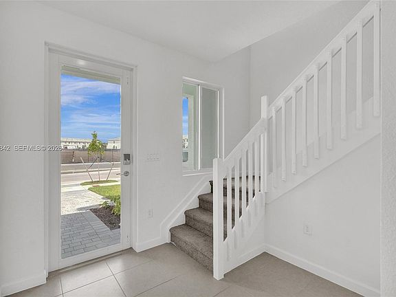 3rd image of 732 SE 13th Ct #732