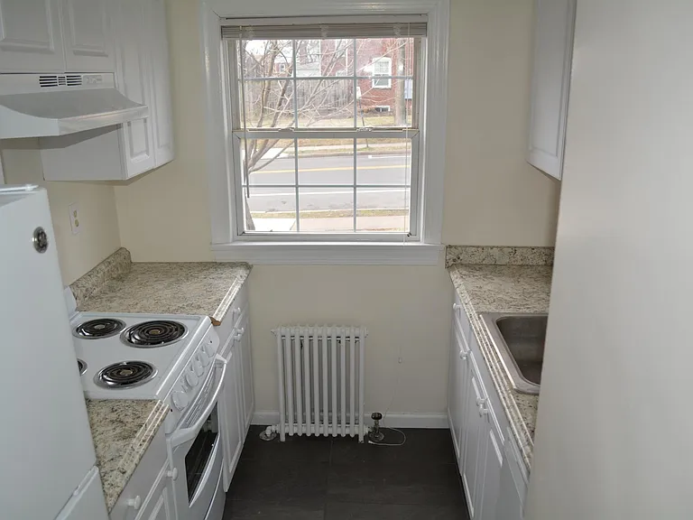 2025 5th St S #2 — Photo 9