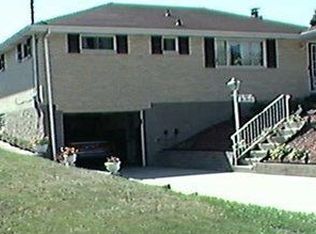 220 Barbara Dr, Mc Kees Rocks, PA 15136