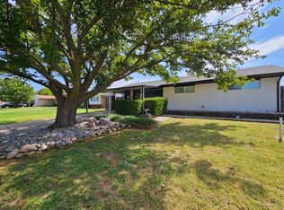 1804 N Nail Pkwy, Moore, OK 73160