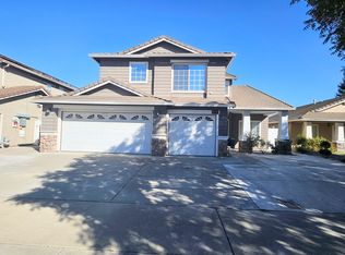 1174 Cherry Oak Ln, Manteca, CA 95336