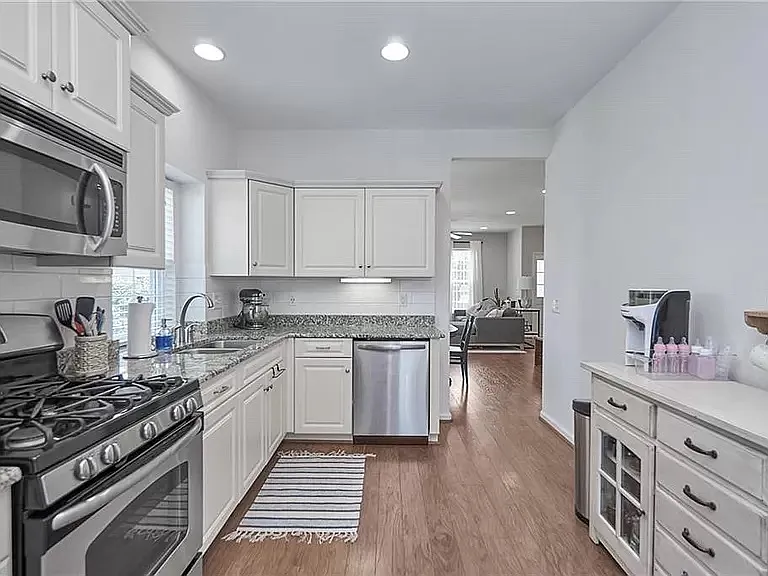 8239 Lee Hall Ave — Photo 8