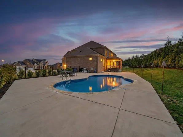 1007 Blaine Ct, Franklin, TN 37064