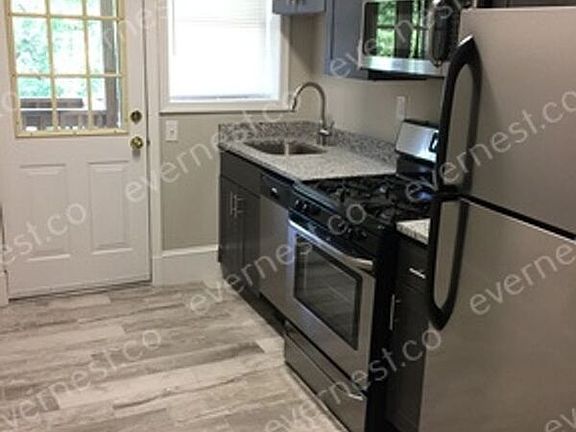 2nd image of 3110 Patterson Ave APT 4
