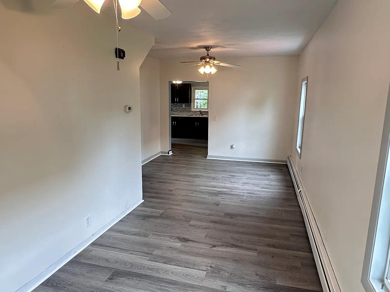 2 bed, 860 sqft, $2,100 — Photo 3
