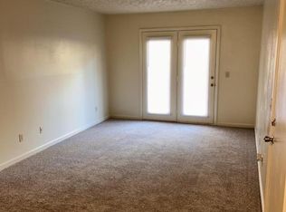 303 Far Side Dr APT 4, Rogersville, TN 37857
