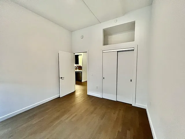 33-01 38th Ave #2H — Photo 8