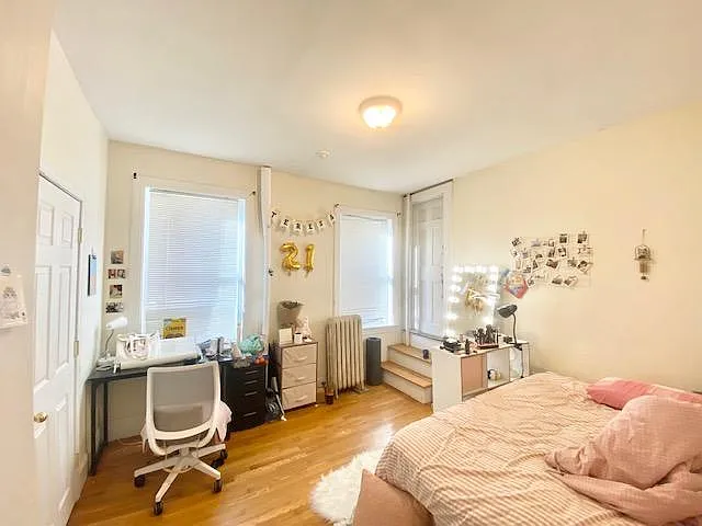 324 Saint Paul St — Photo 4