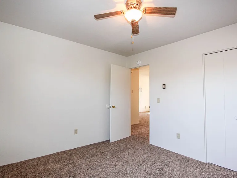635 Dameron Dr — Photo 10