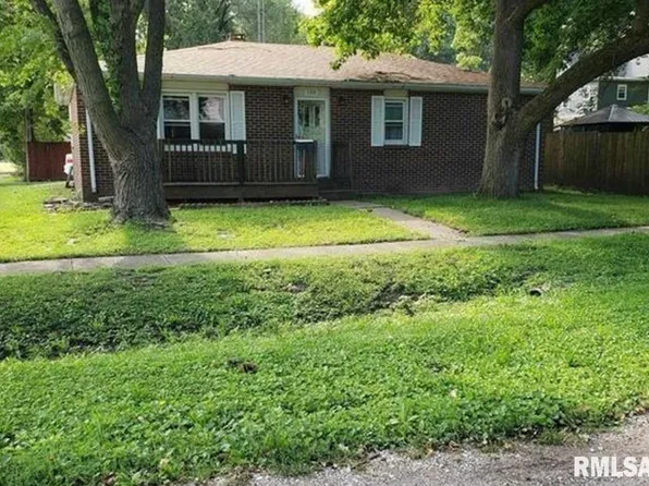 120 S Finis St, Dorchester, IL 62690