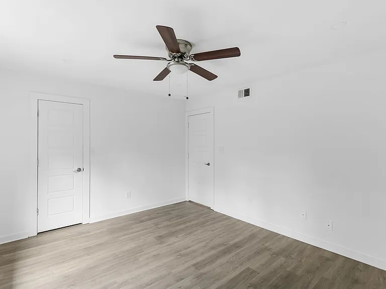 3021 Clairmont Ave S — Photo 21