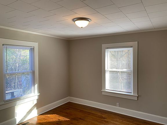 4th image of 1344 Saint Regis Dr