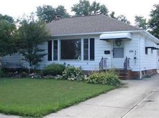 6156 Westerham Rd, Mayfield Heights, OH 44124