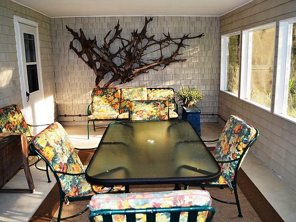 Screened porch