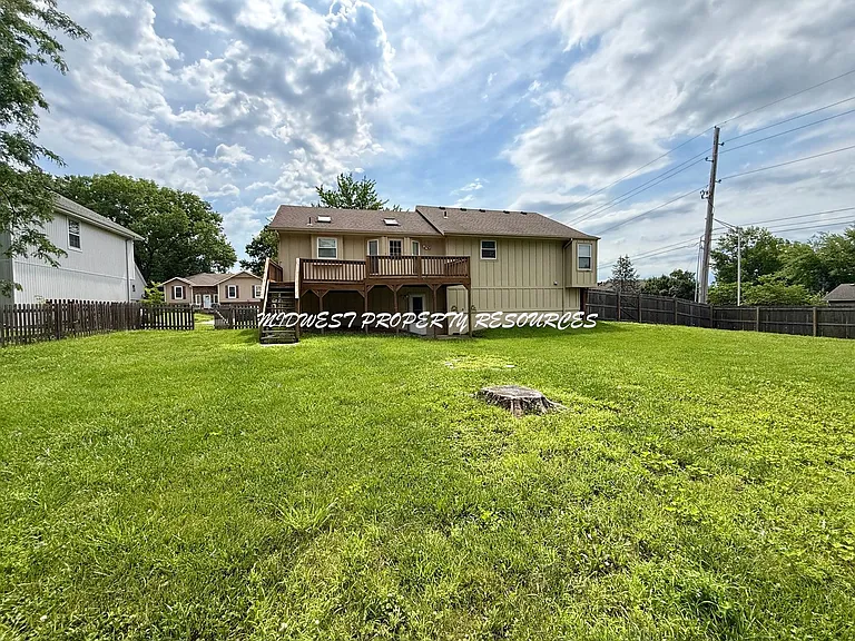 1100 NE Ball Dr — Photo 29