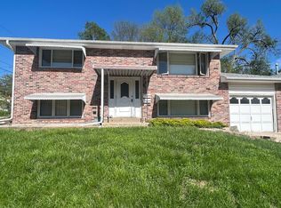 920 S 41st St #2, Lincoln, NE 68510