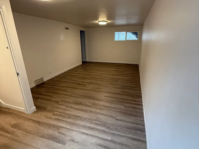 1415 E Murphys Ln — Photo 30
