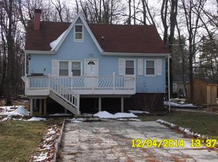 615 Leisure Dr, Pocono Summit, PA