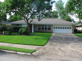 4733 Hummingbird St, Houston, TX 77035