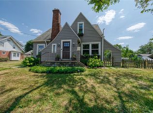 2414 Nicholson Rd, Sewickley, PA 15143