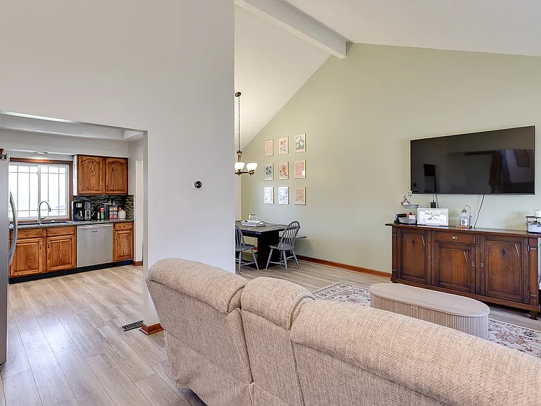 5004 S 167th Ave — Photo 4