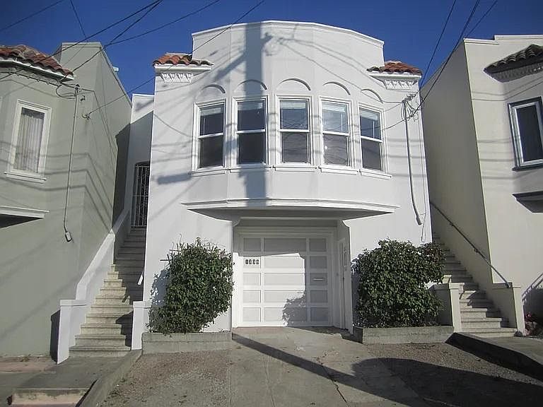 1st image of 1338 35th Ave