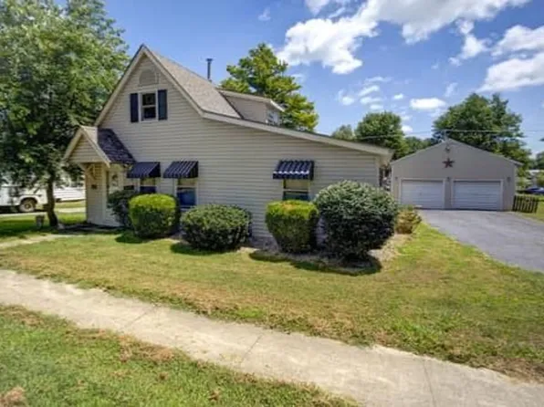 622 N Jackson St, Pittsfield, IL 62363