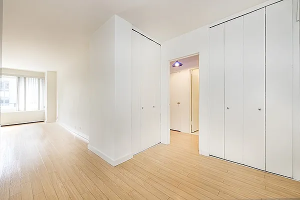 Rented by Nest Seekers International | media 20