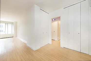 Rented by Nest Seekers International