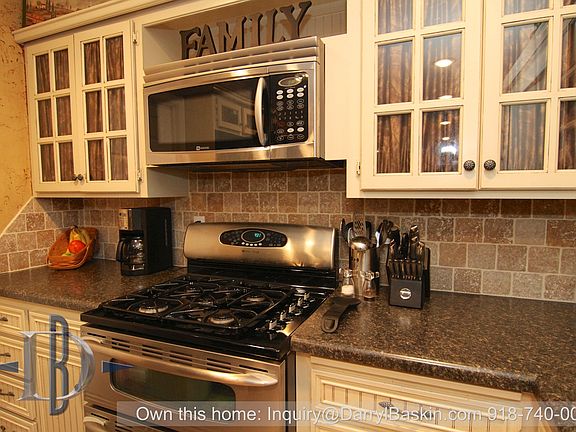 3rd image of 11773 S 76th Ave E