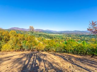15818 Highland Cir, Redding, CA 96001