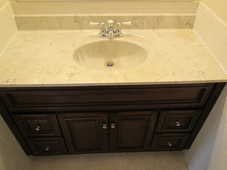 9S201 Lake Dr #2 — Photo 14