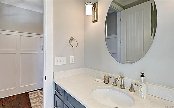 3rd image of 2115 Yadkin Ave