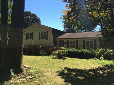 1157 Will O Wood Dr, Hubbard, OH, 44425