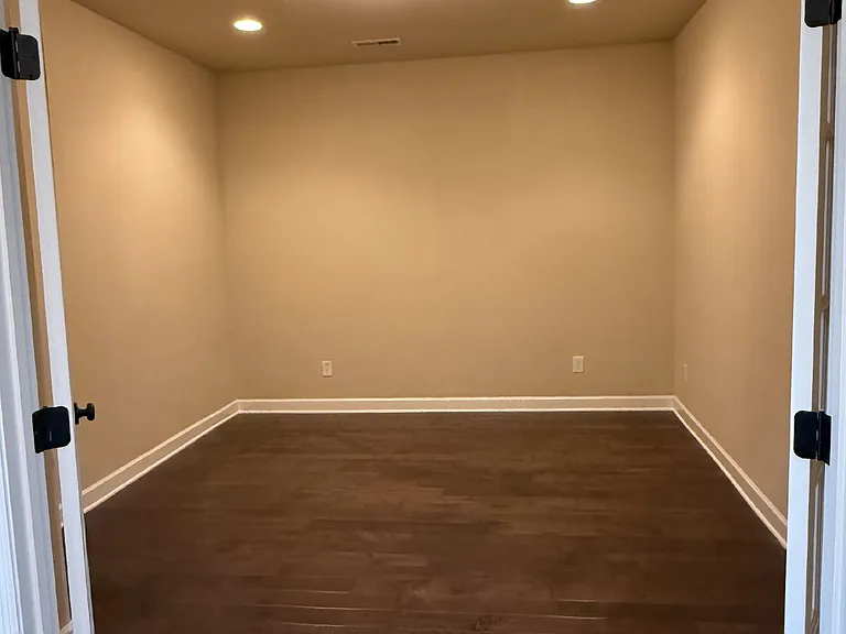 1012 Scarlet Woods NW — Photo 20