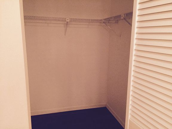 5th image of 700 Ohio Ave APT B