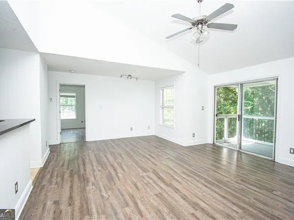 1302 Santa Fe Pkwy, Sandy Springs, GA 30350