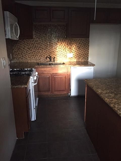 1st image of 1-22126 Archibald Ave #1