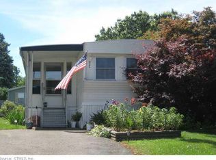 52 C St, Groton, CT 06340